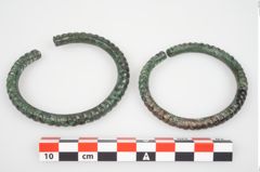 Foto von Bronzearmreif (NHMW-PRAE-026302)